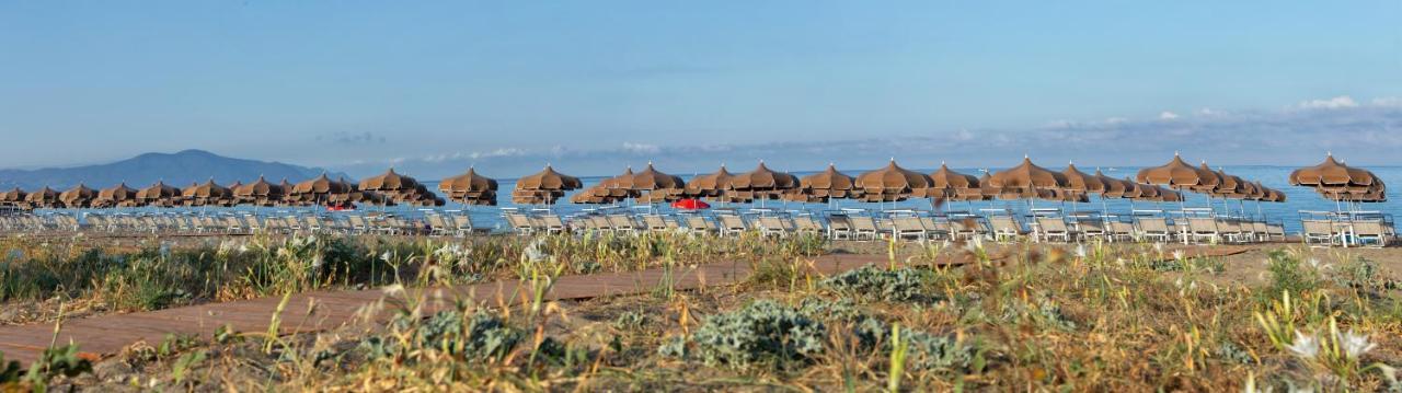 Giglio Di Mare Resort Capaccio Exterior foto